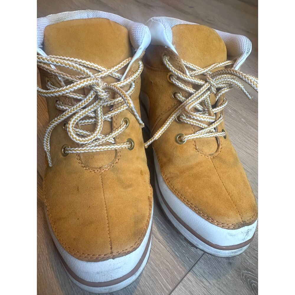 Array Mazie Womens 11W Yellow Suede Euro Hiker Style Ankle Boots Wide Comfort